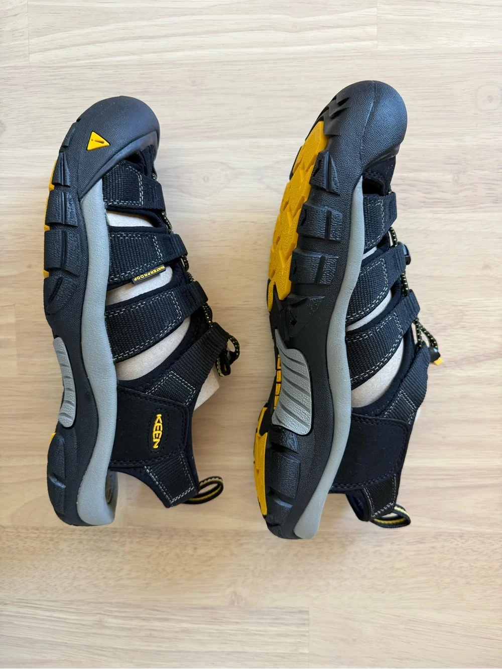 Keen Newport H2 Closed Toe Water Sandals